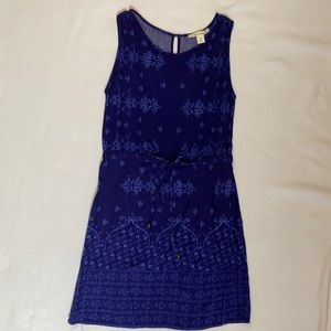 Dark blue sleeveless dress